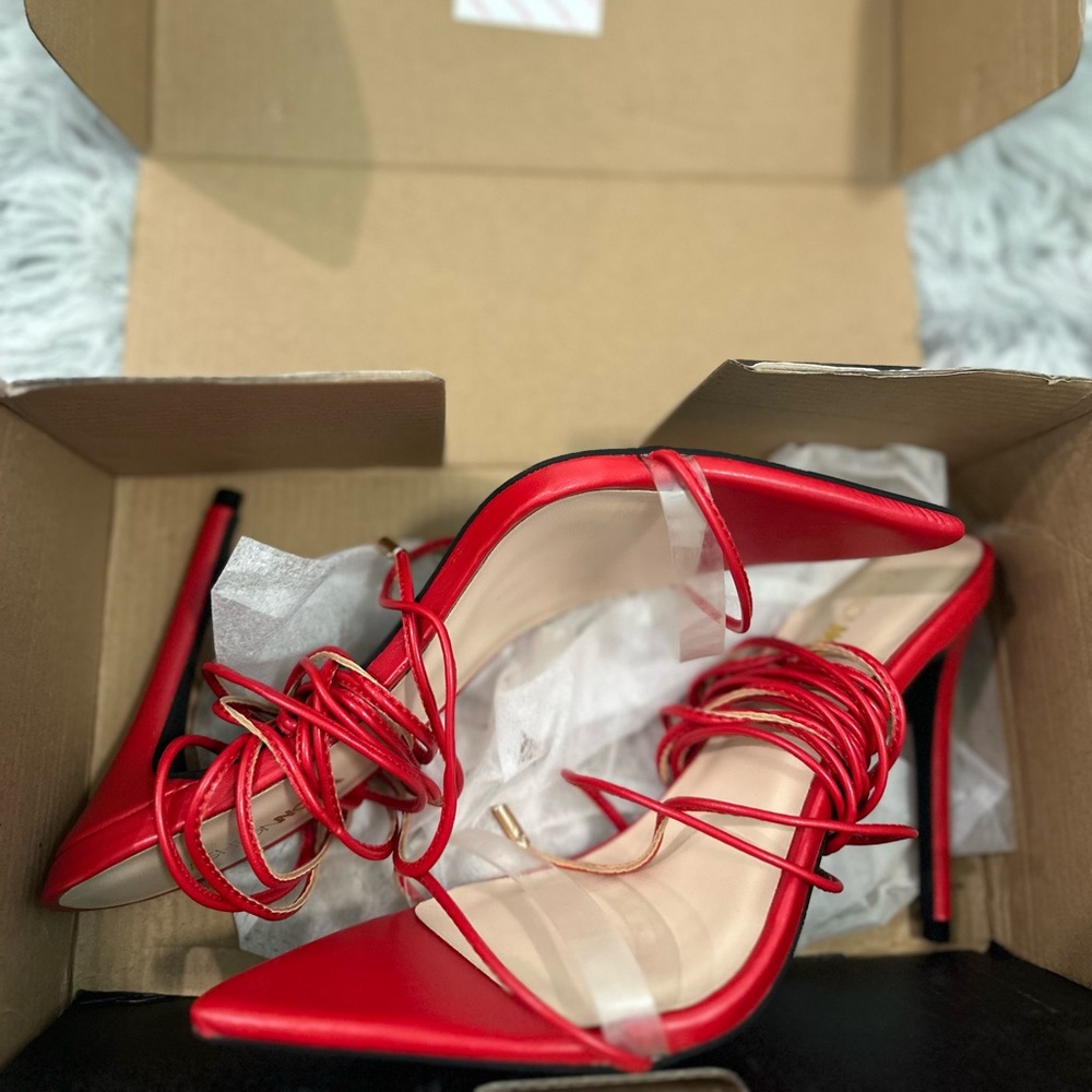 NWT Fashion Nova Striking Red Heels